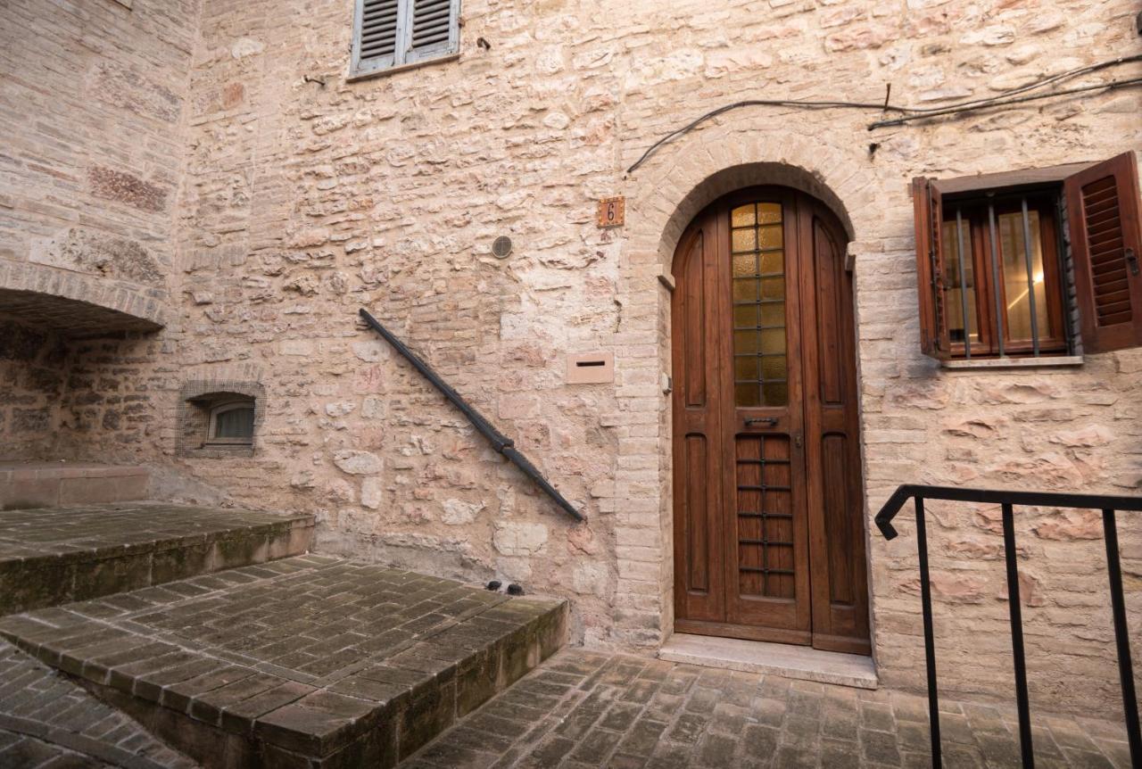 Brunelli Appartamenti Assisi Exterior foto
